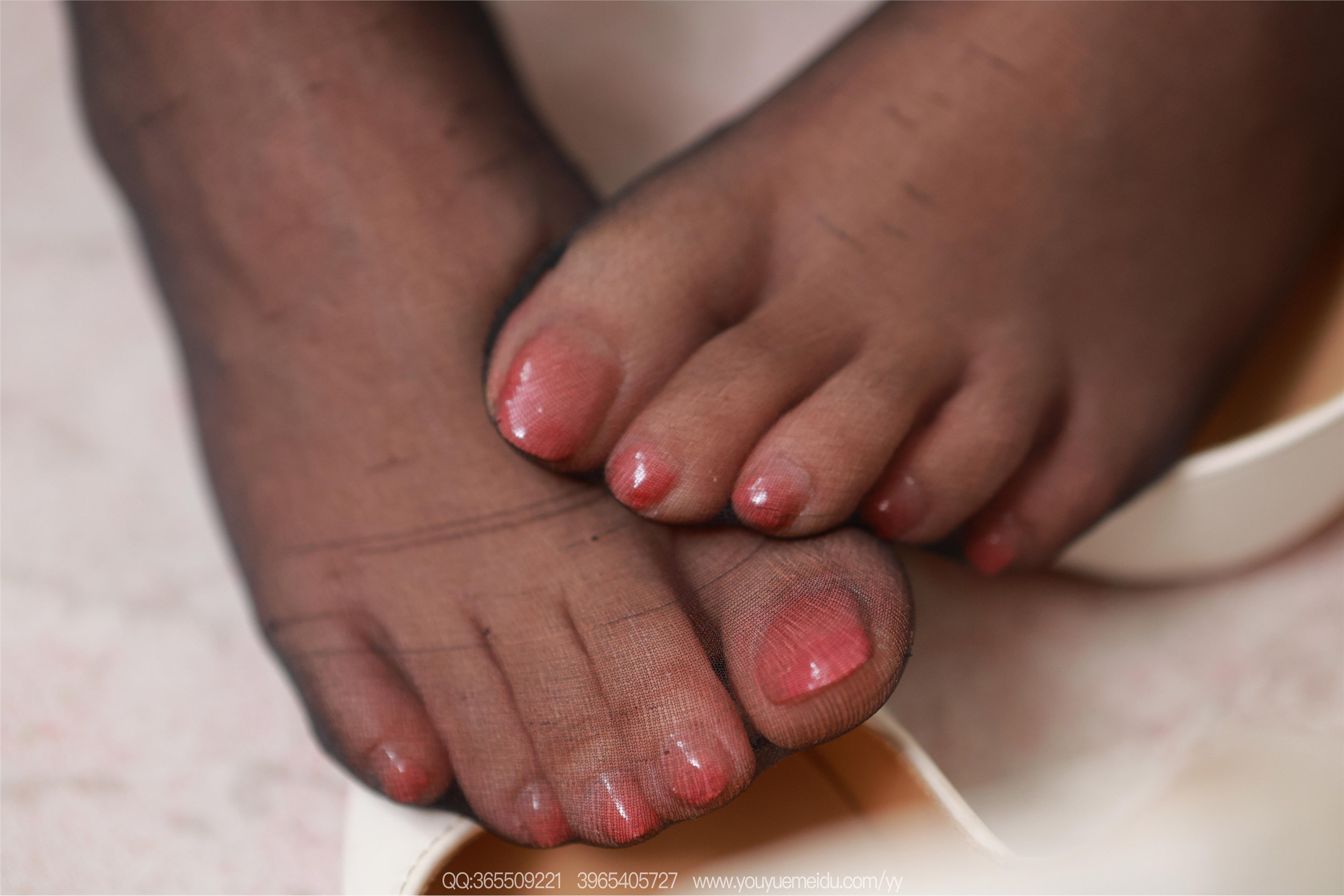 IESS异思趣向  2025.09.08 丝享家 2152 婉萍《小辫子OL制服》